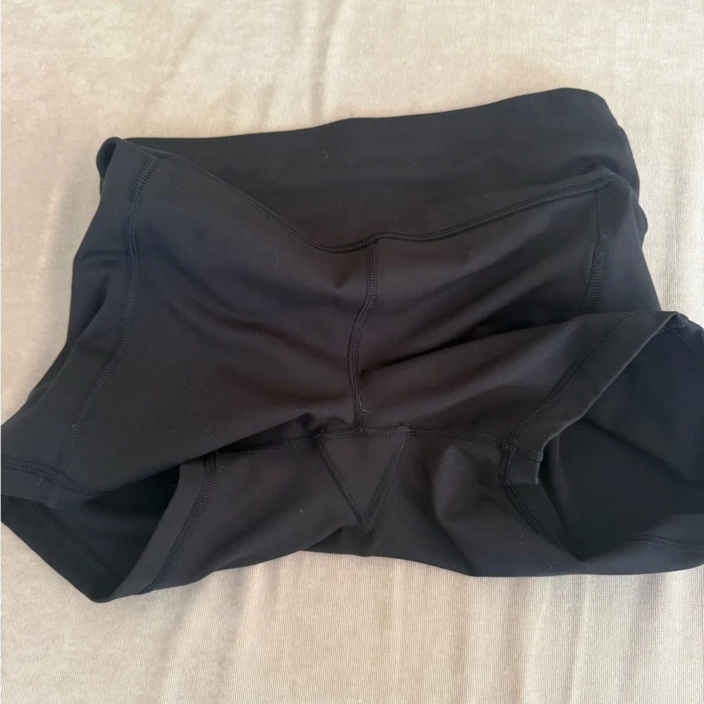 LSKD Rep ultra high rise 4” shorts w/pockets